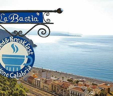 La Bastia Bed & Breakfast Scilla Exterior photo